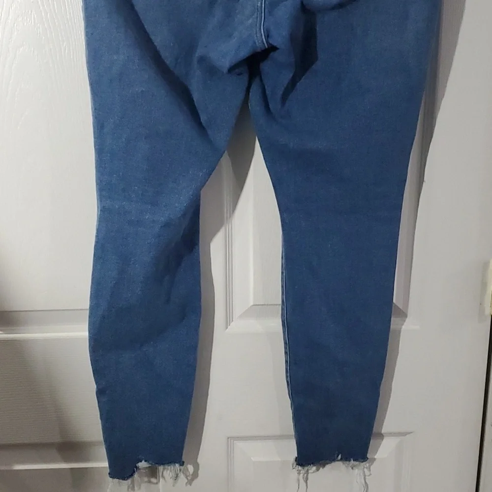 Good American Zara High-Rise Stretch Raw Hem Size 18